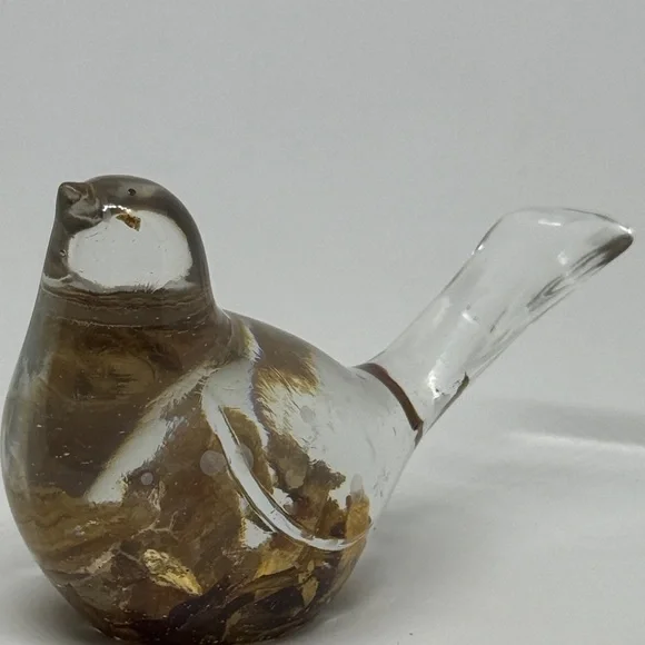 Unique Resin Elegant Bird Figurine - Brown and Clear - Picture 12 of 12